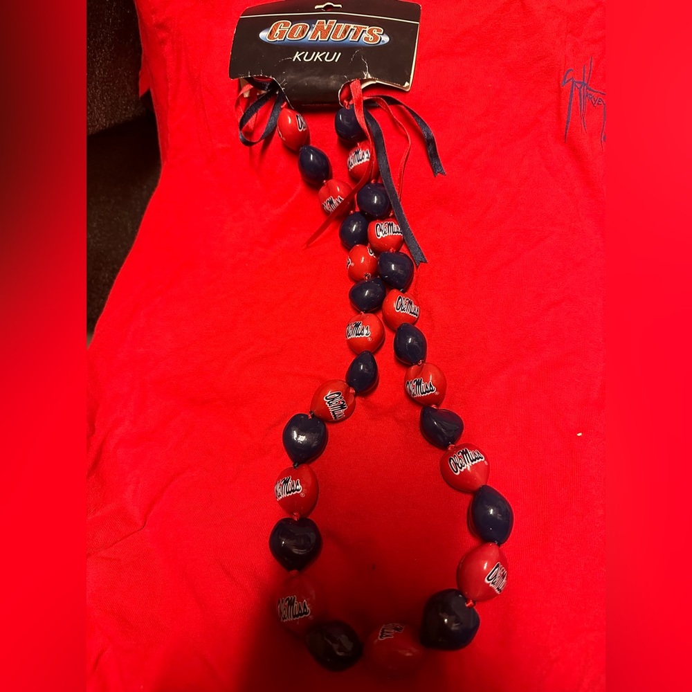 NEW Ole Miss KUKUI Go Nuts Necklace * READ